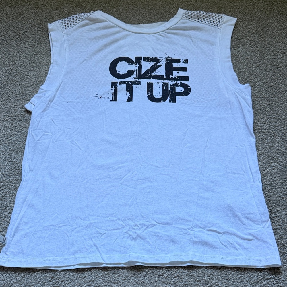 Beachbody Cize It Up White Sleeveless Mesh-Shoulder Tank